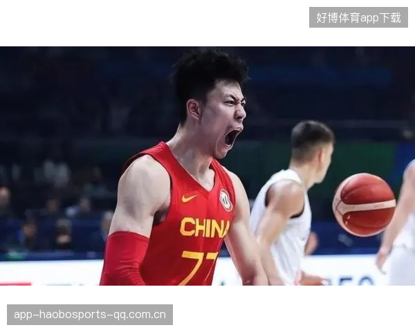 上海102-68深圳3喜1忧！赞麦基护框，张镇麟强化防守，拉塞尔太铁——NBA季后赛开战前的“战略密码”